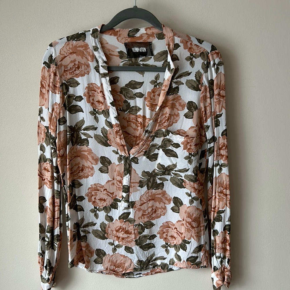 REFORMATION floral blouse 🌸🌺✨